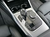 BMW Řada 3 (2020) 2.0 318D  A/T,Kůže,Ambient. - náhled 13