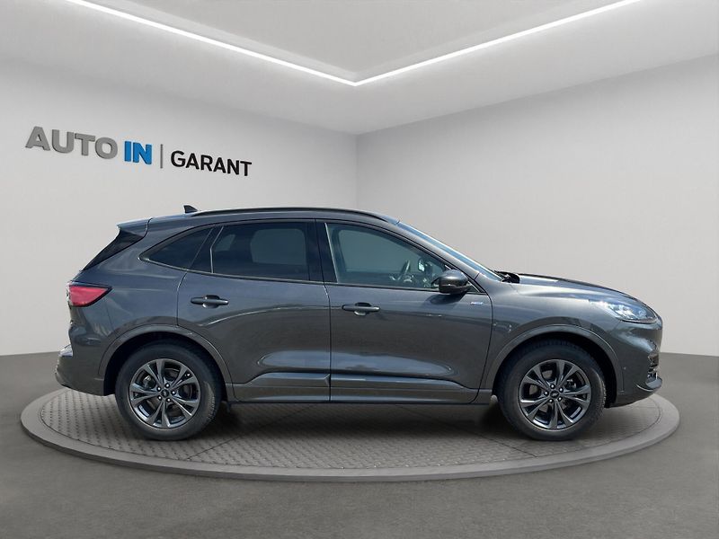 Ford Kuga (2024) ST-line HEV 2.5 112kW , 4x4, Č - fotka 7 z 27