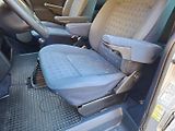 Volkswagen Caravelle (2002) 2.5TDI 111kW -7.MÍST-TAŽ.ZAŘ. - náhled 15