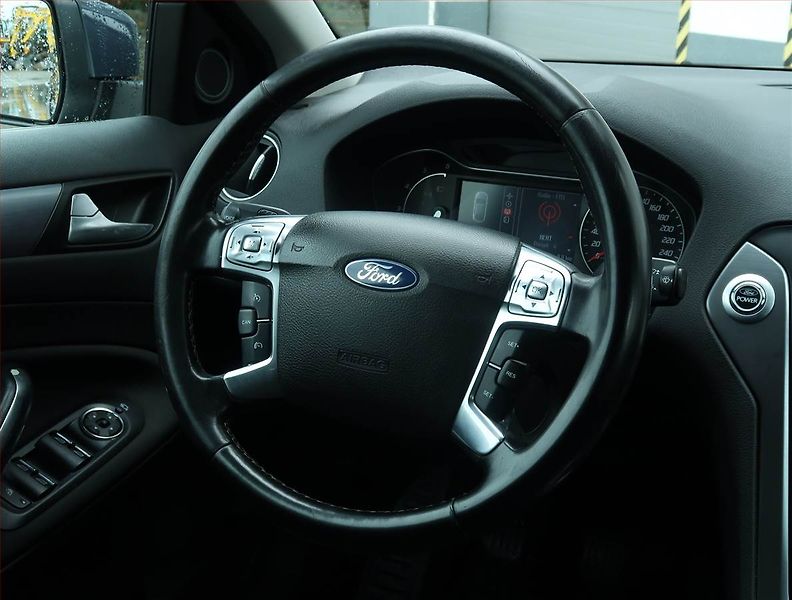Ford Mondeo (2011) 2.2 TDCi, za dobrou cenu - fotka 21 z 21