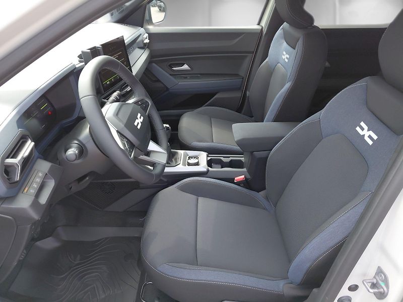 Dacia Duster (2025) Mild hybrid TCe 130 Journey - fotka 13 z 24