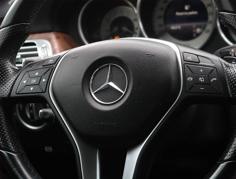 Mercedes-Benz CLS (2013) 350 CDI, Automat, Kůže, Navi - fotka 20 z 20