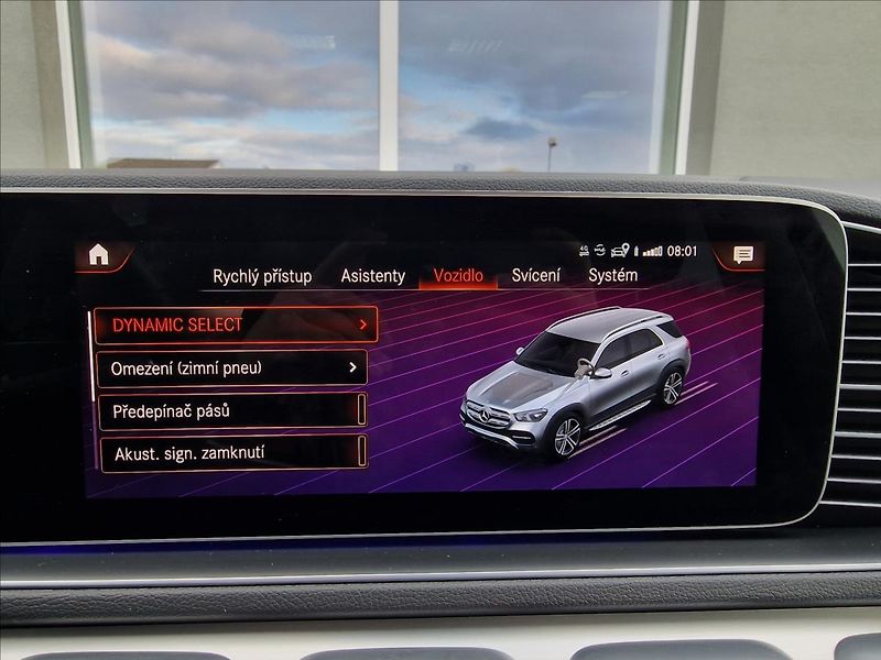Mercedes-Benz GLE 350e 4Matic,původ ČR,1.Maj. - fotka 34 z 50