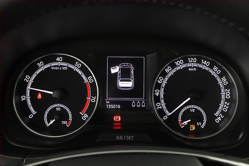 Škoda Fabia (2021) Style 1.0 TSI, ČR,1.maj - fotka 8 z 13