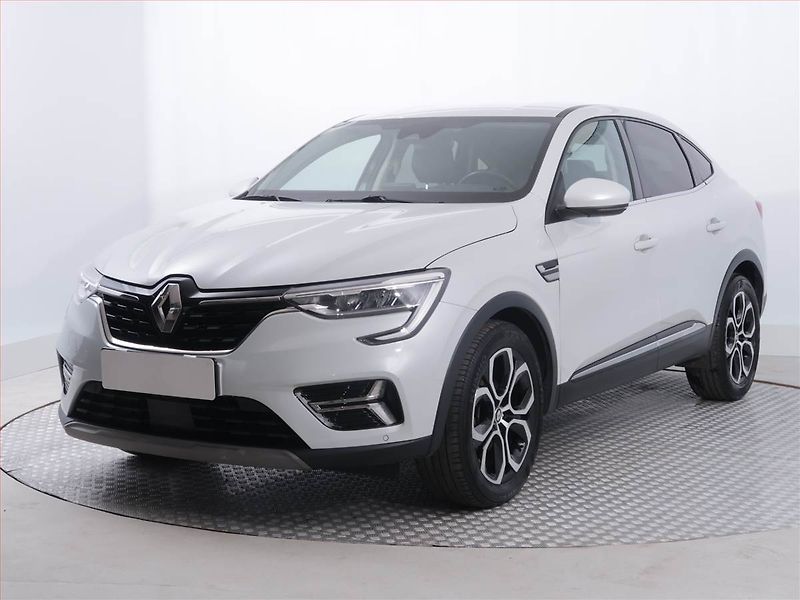 Renault Arkana (2022) E-Tech - fotka 2 z 19