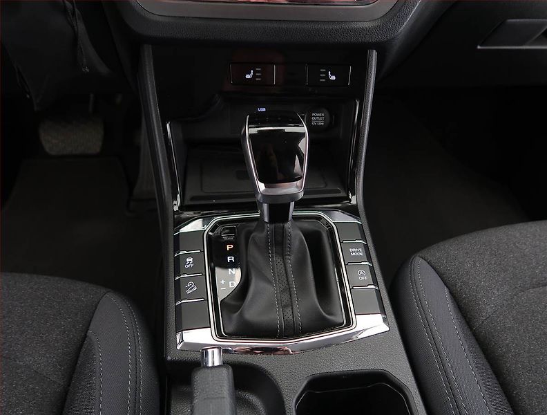 SsangYong Korando (2021) 1.5 T-GDI, Automat, Serv.kniha - fotka 13 z 19