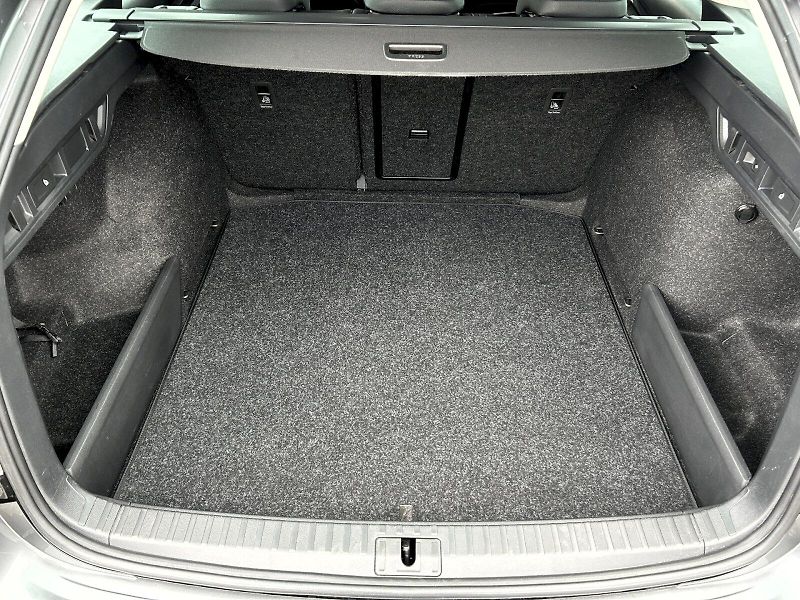 Škoda Octavia (2025) Combi 2.0 TDI 110kW DSG Select - fotka 30 z 35
