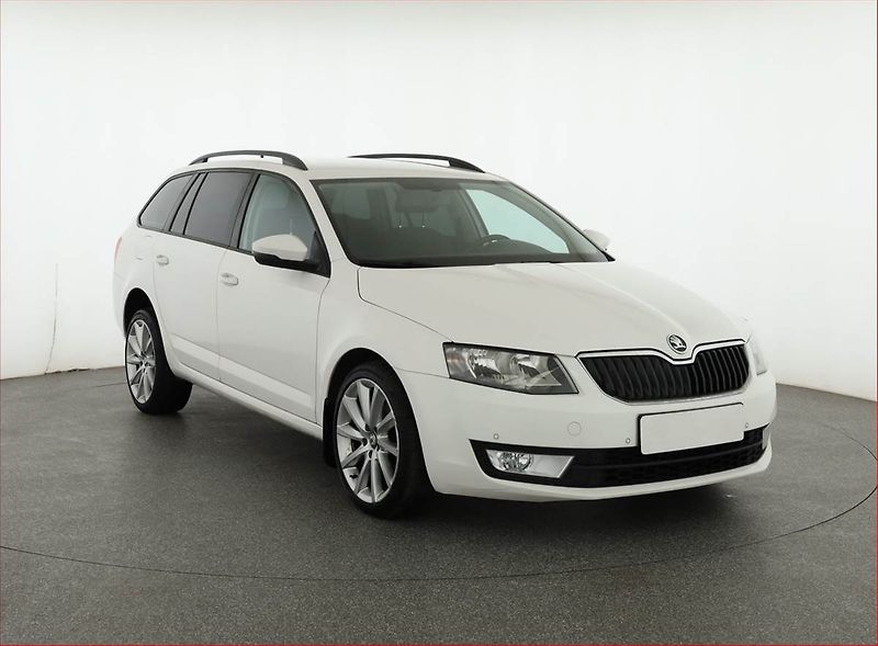 Škoda Octavia (2016) 2.0 TDI, Navi, Tempomat - fotografie inzerátu