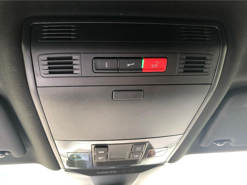 Volkswagen Arteon 2.0 TDi DSG 7st. 4Motion R-Lin - fotka 23 z 30