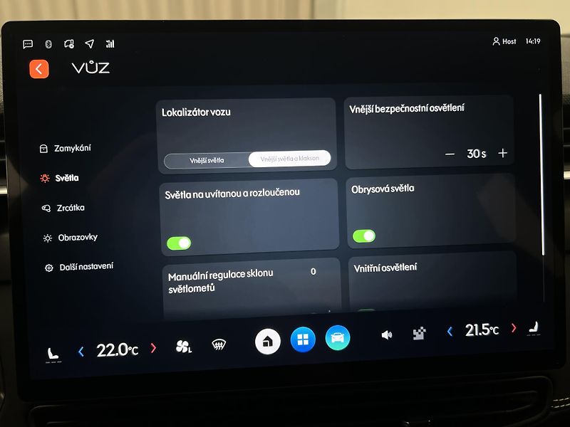 Lynk & Co 01 CORE PHEV AUT CZ 1.maj - fotka 41 z 48