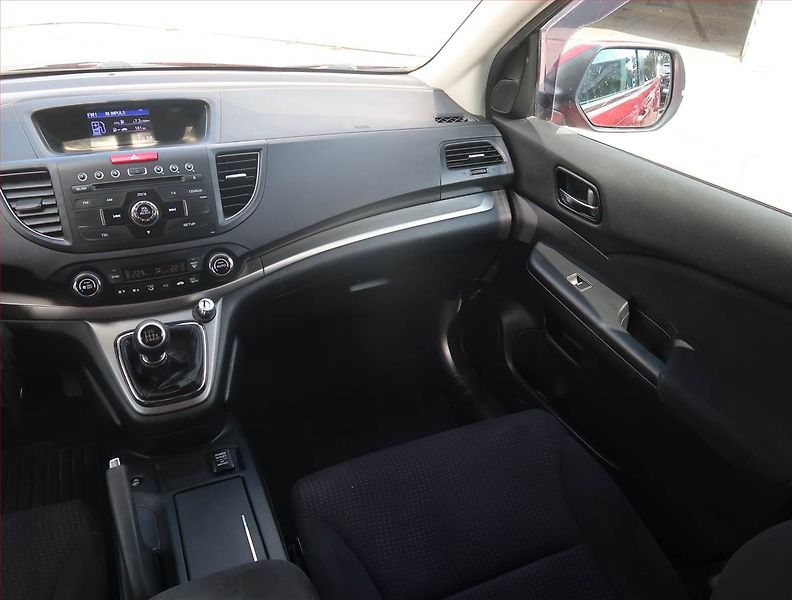 Honda CR-V (2015) 1.6 i-DTEC, Serv.kniha - fotka 8 z 19