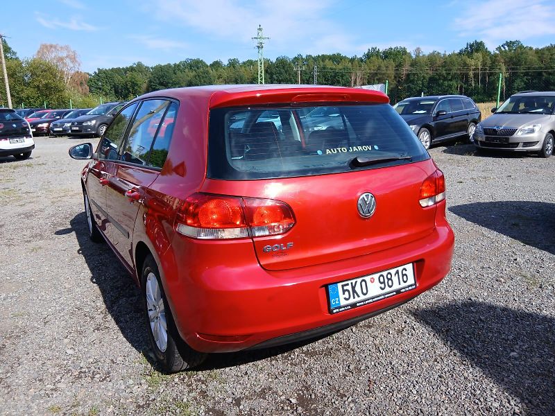 Volkswagen Golf 6, 1.4i, 59kw, alu - fotka 15 z 37