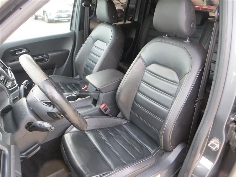 Volkswagen Amarok 3,0 TDI 4motion AUT Aventura - fotka 14 z 32