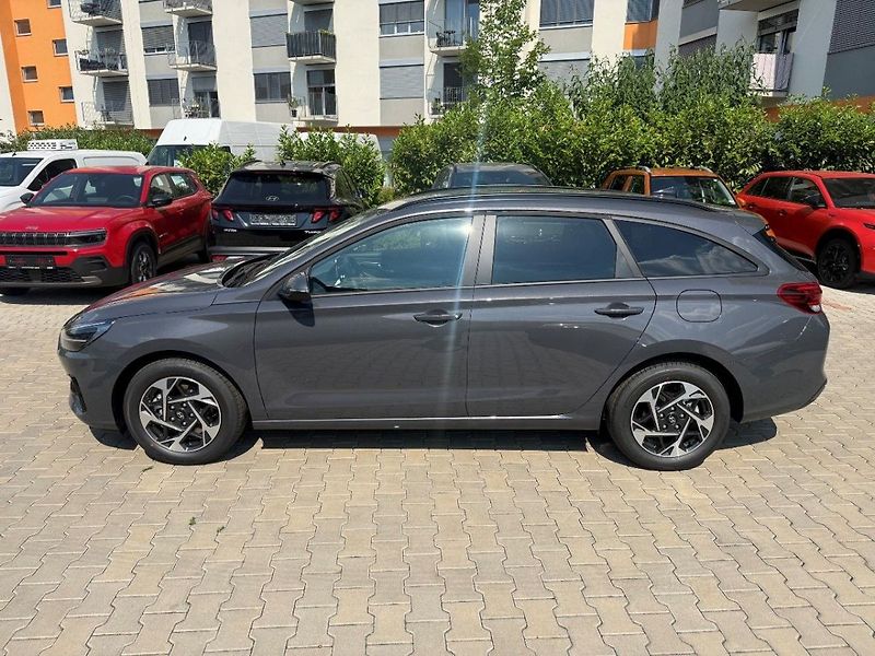 Hyundai i30 26 WG 1,0 T-GDI MT GO CZECH - fotka 3 z 9