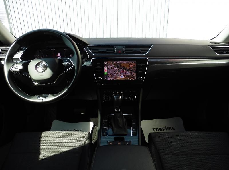 Škoda Superb III 1,5 TSi Style DSG, Navi, 1 - fotka 11 z 18