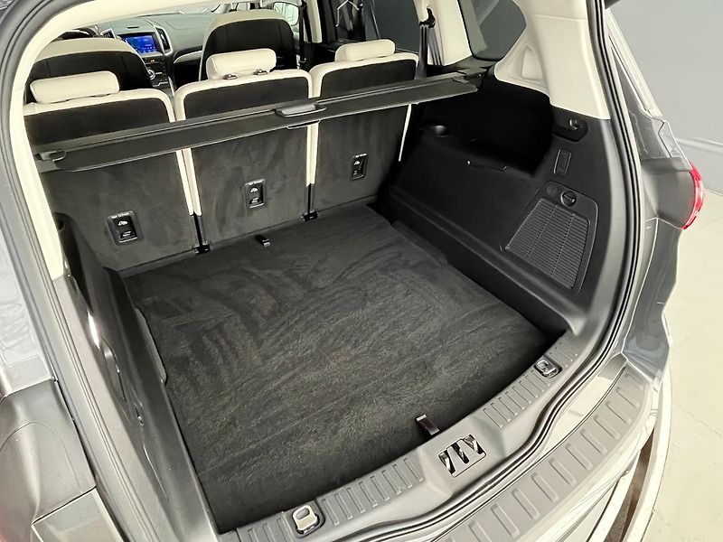 Ford S-MAX 2.5 HEV VIGNALE REZERVACE - fotka 35 z 61