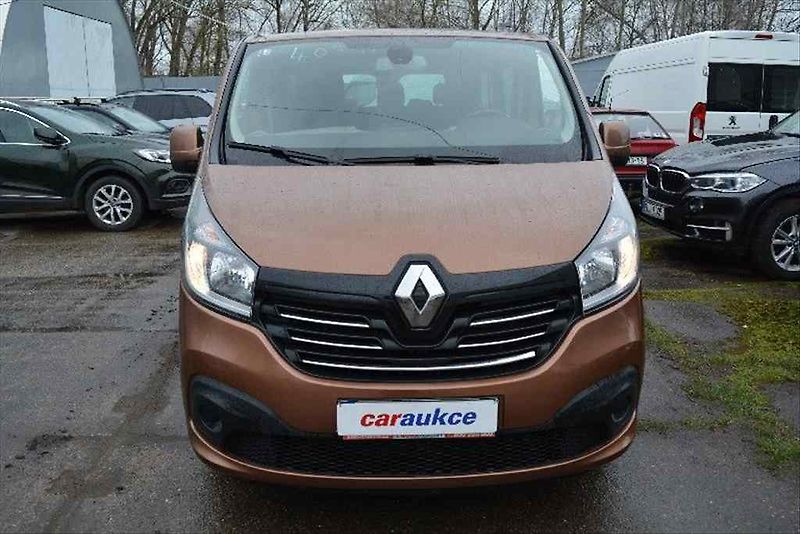 Renault Trafic (2017) PASSENGER 125 DCI ENERGY - fotka 2 z 34