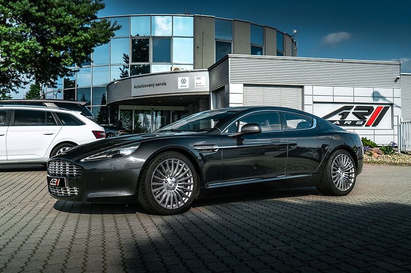 Aston Martin Rapide - fotka 25 z 25