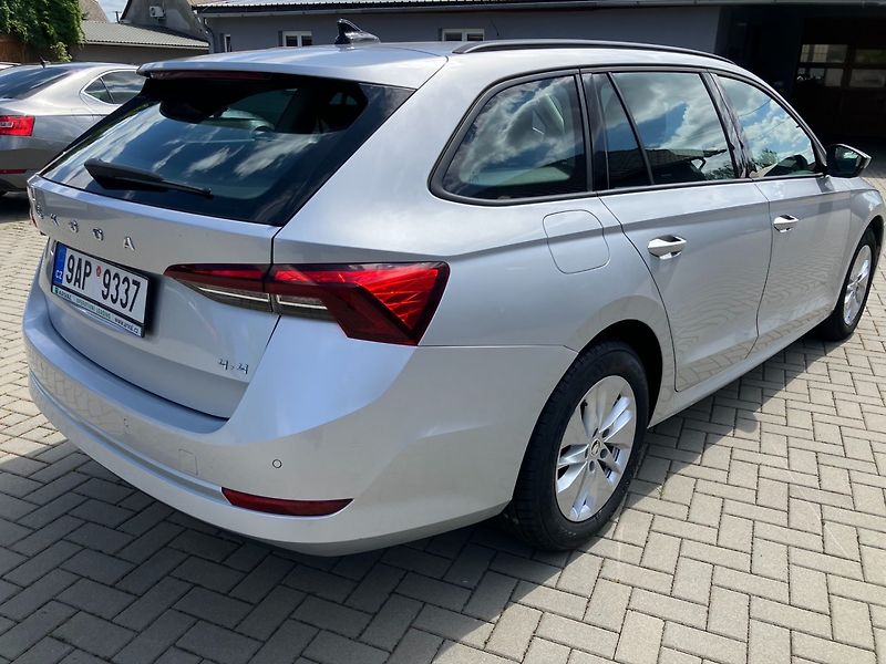Škoda Octavia (2023) 2.0TDI 110kW DSG 4X4 EL.TZ - fotka 5 z 33