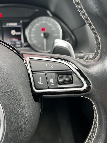 Audi SQ5 3.0TDI 230kW Competition+ - fotka 15 z 31