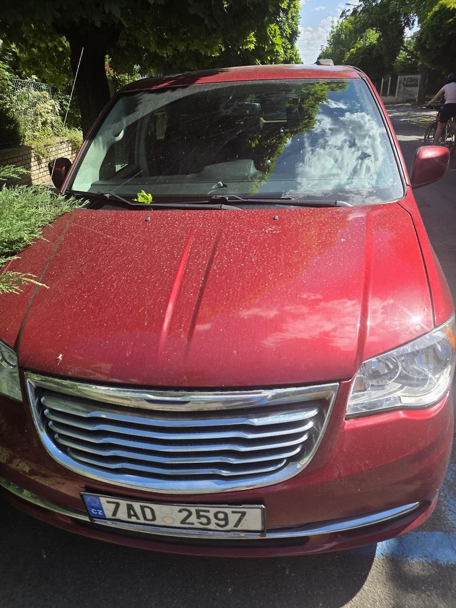 Chrysler Town & Country