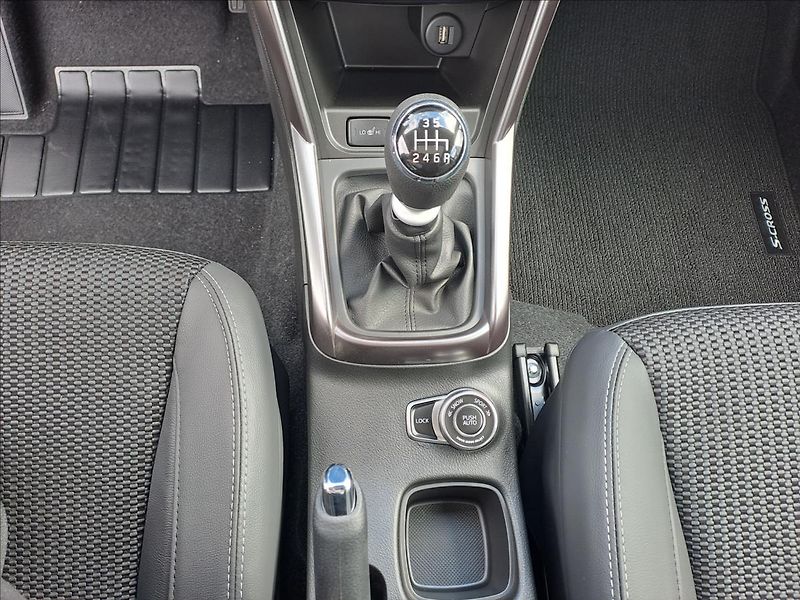 Suzuki S-Cross (2025) 1,4 BoosterJet Elegance Pano - fotka 12 z 24