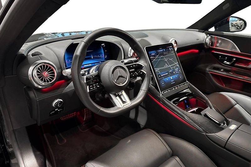 Mercedes-Benz AMG GT 63 4M+ AMG Premium+ HuD Pano - fotka 11 z 18