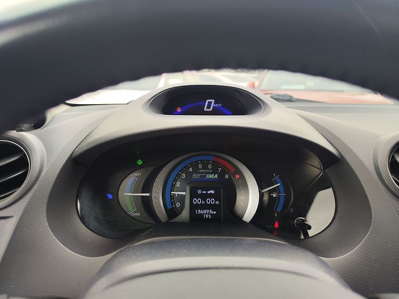 Honda Insight 1.3 IMA/73kW Elegance - fotka 13 z 22