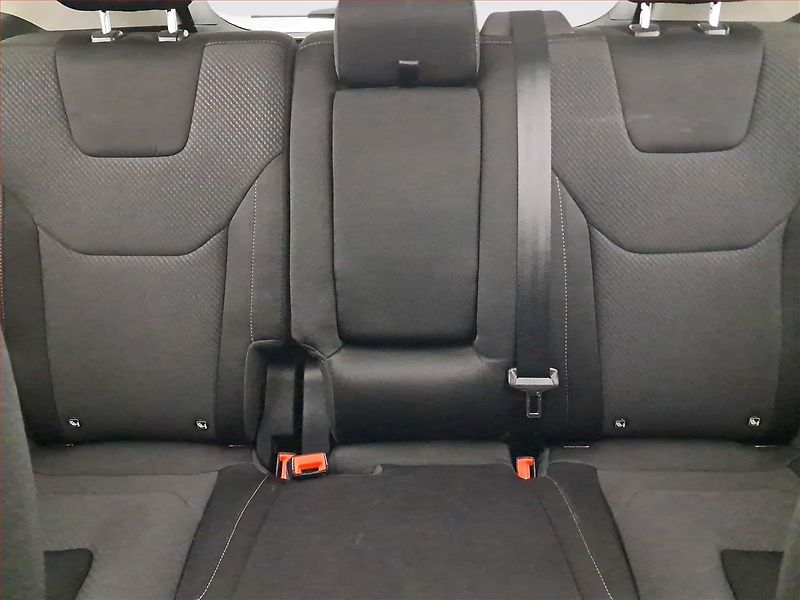 Ford Edge (2016) ST-Line 2.0 TDCI, 4X4, Navi - fotka 10 z 18