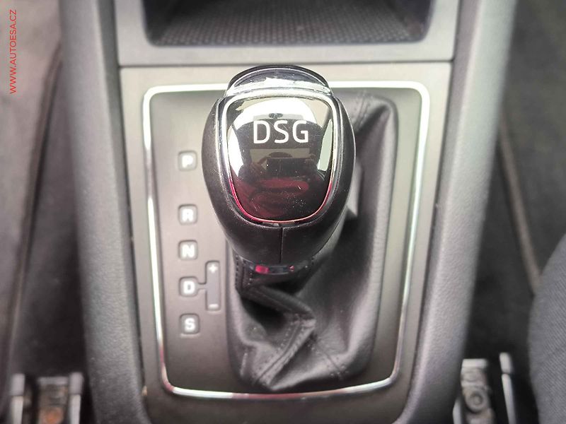 Škoda Yeti (2015) 1.4 TSi, Ambition, DSG - fotka 15 z 20