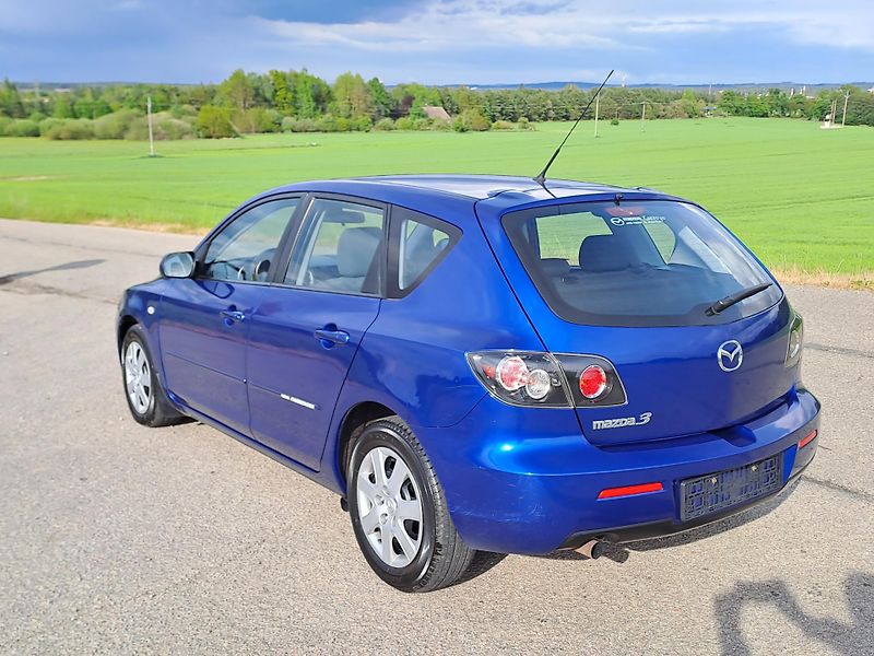 Mazda 3 (2009) 1.4i DOLOŽENÉ KM, 2 x KOLA - fotka 7 z 34