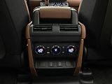 Land Rover Defender (2026) OCTA P635 AWD AUT - náhled 47