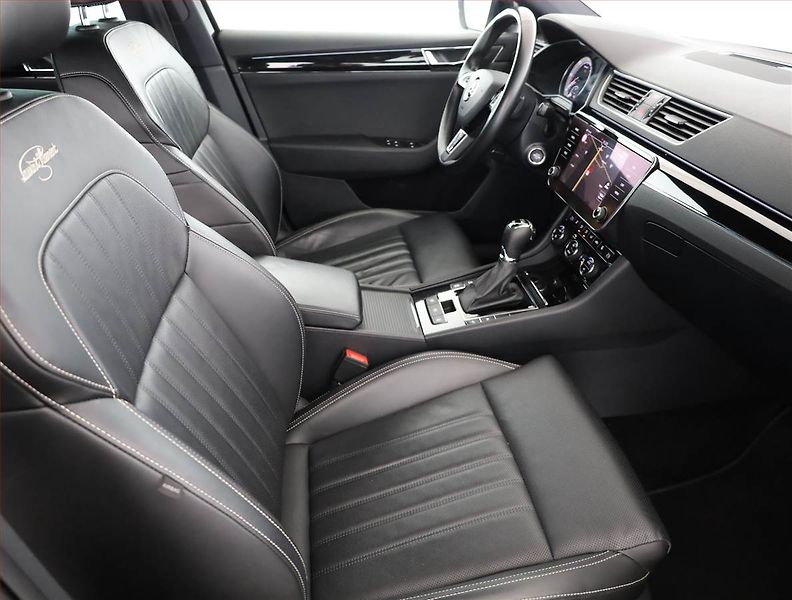 Škoda Superb (2020) Laurin&Klement 2.0 TDI, 4X4 - fotka 7 z 19