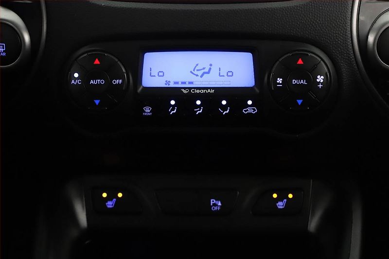 Hyundai ix35 (2014) 1.6 GDI, Tempomat - fotka 11 z 17