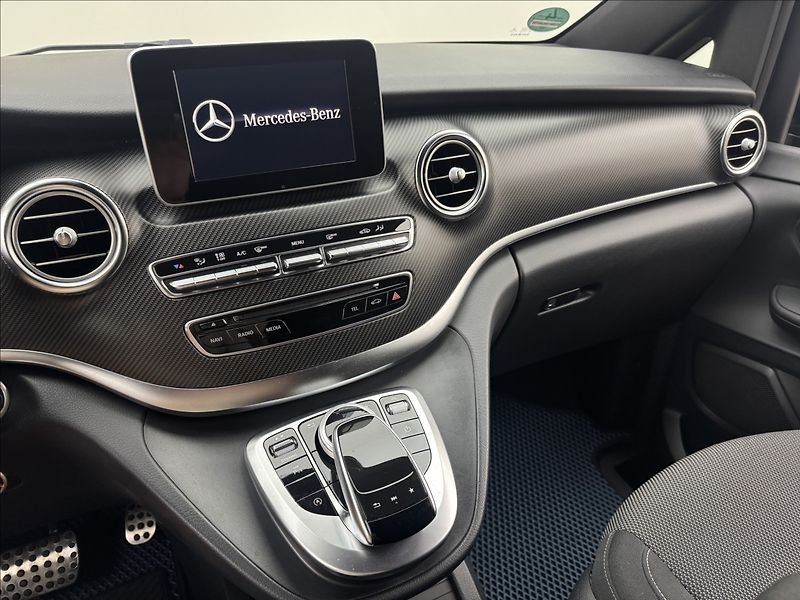 Mercedes-Benz Třídy V 2,1 K AMG LED KAMERA VÝHŘEV TZ - fotka 18 z 46
