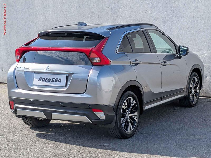 Mitsubishi Eclipse Cross (2021) 1.5 T-MIVEC, 2.maj,ČR - fotka 6 z 19
