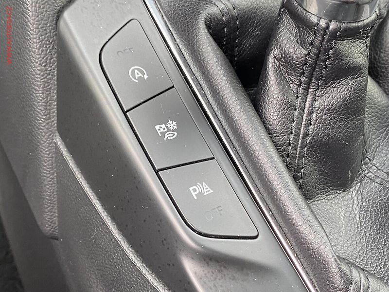 Ford Focus (2022) 1.5 TDCi, Trend Plus, LED - fotka 14 z 17