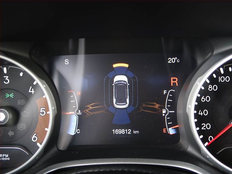 Jeep Compass (2018) 2.0 MultiJet, 4X4, Automat - fotka 15 z 17