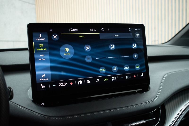 Škoda Enyaq 60 62kWh SPORTLINE*SoH-87%*DPH - fotka 30 z 40