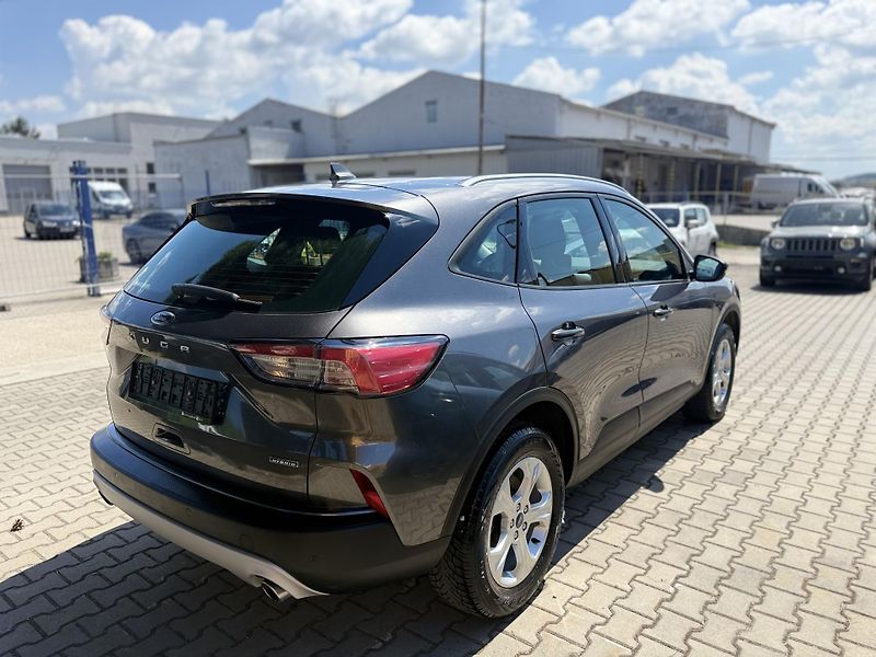 Ford Kuga (2022) 2.5 PHVE, 50km dojezd el - fotka 22 z 26