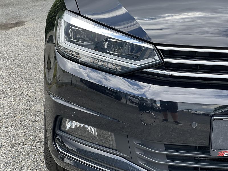 Volkswagen Touran Highline 2.0TDi DSG ČR odp.DPH - fotka 44 z 51