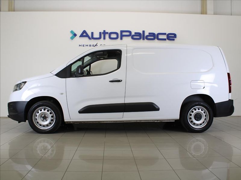 Toyota ProAce City 1,5 D 75kW 75tkm. 1.maj.ČR - fotka 5 z 18