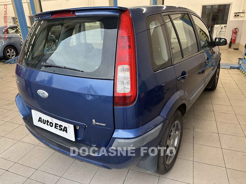 Ford Fusion (2007) 1.4i, ČR - fotka 2 z 3