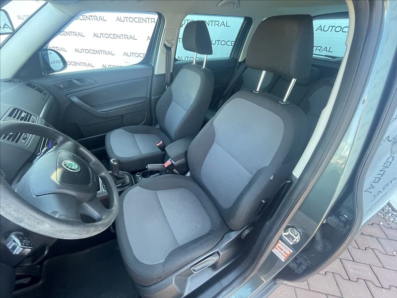 Škoda Yeti 1,4 TSi,90kW,STK 3/28,po serv. - fotka 11 z 21