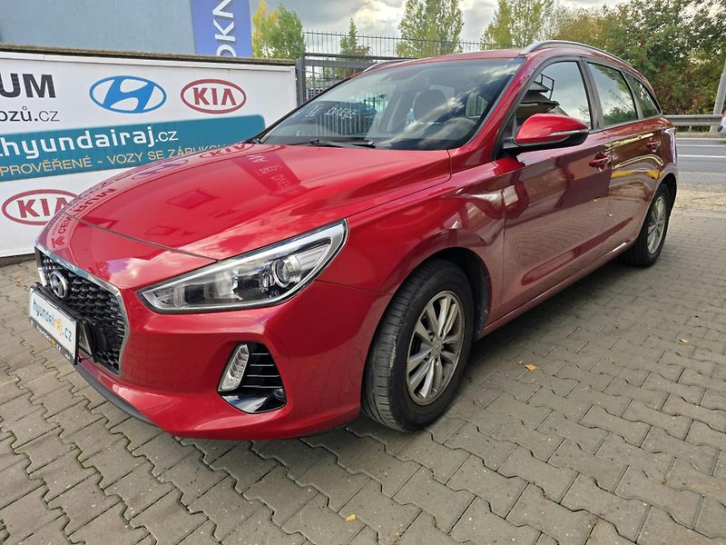 Hyundai i30 1.0-KLIMA-ISOFIX-TEMPOMAT - fotografie inzerátu
