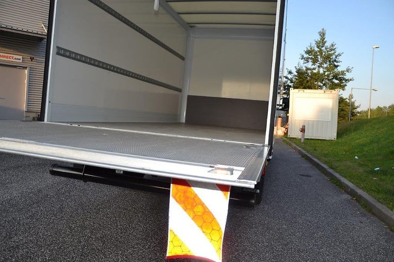 Mercedes-Benz Sprinter 317 hydr. čelo velká výbava  - fotka 43 z 51