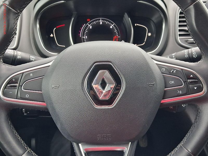 Renault Grand Scénic (2019) 1.8dCi, ČR, AT, LED, kamera - fotka 20 z 24