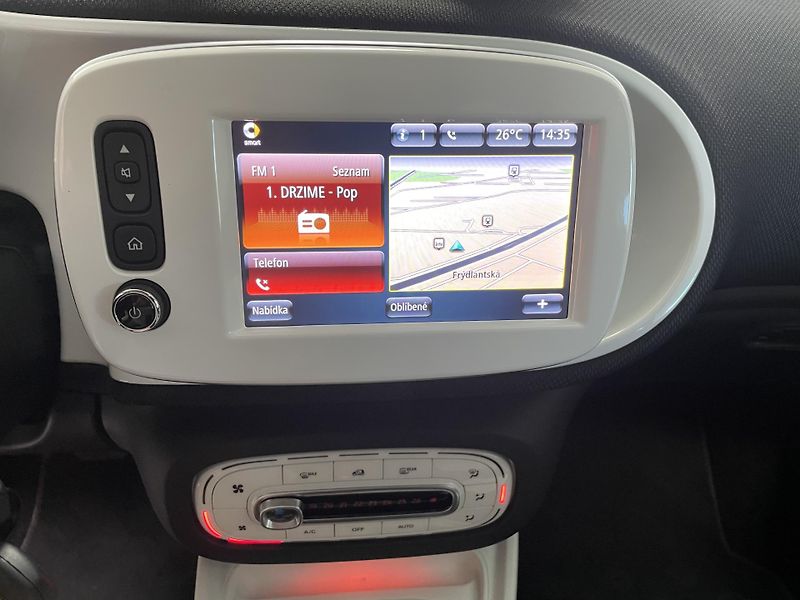 Smart Fortwo 0.9i AUTOMAT ČR 1.MAJ NAVI   - fotka 23 z 25