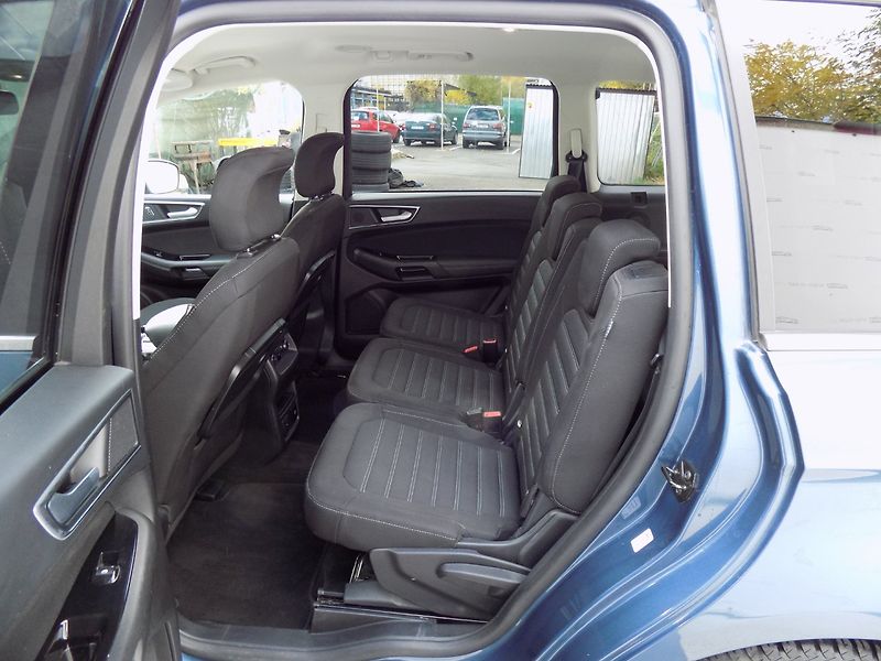 Ford Galaxy (2020) 2.0TDCi/Titanium/7.míst/AT/LED - fotka 12 z 50