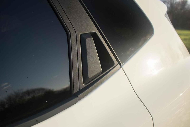 Dacia Duster se letos začala prodávat ve třetí generaci.